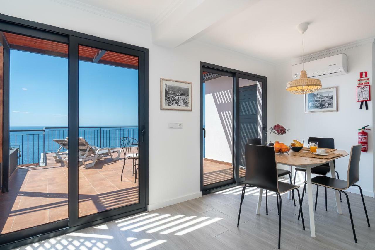 Seasky Arco Guest House Arco da Calheta  Bagian luar foto