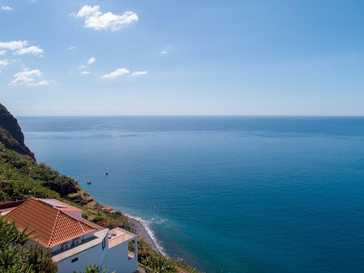 Seasky Arco Guest House Arco da Calheta  Bagian luar foto