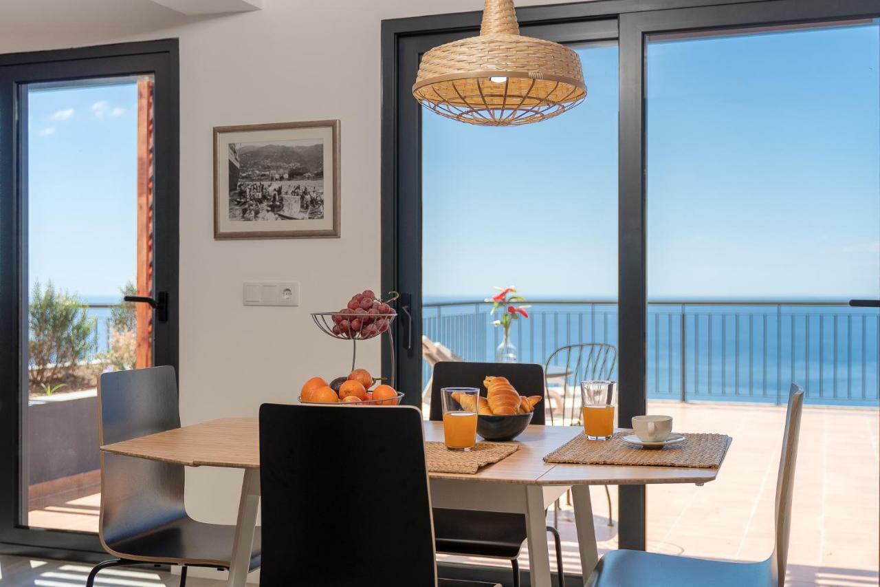 Seasky Arco Guest House Arco da Calheta  Bagian luar foto